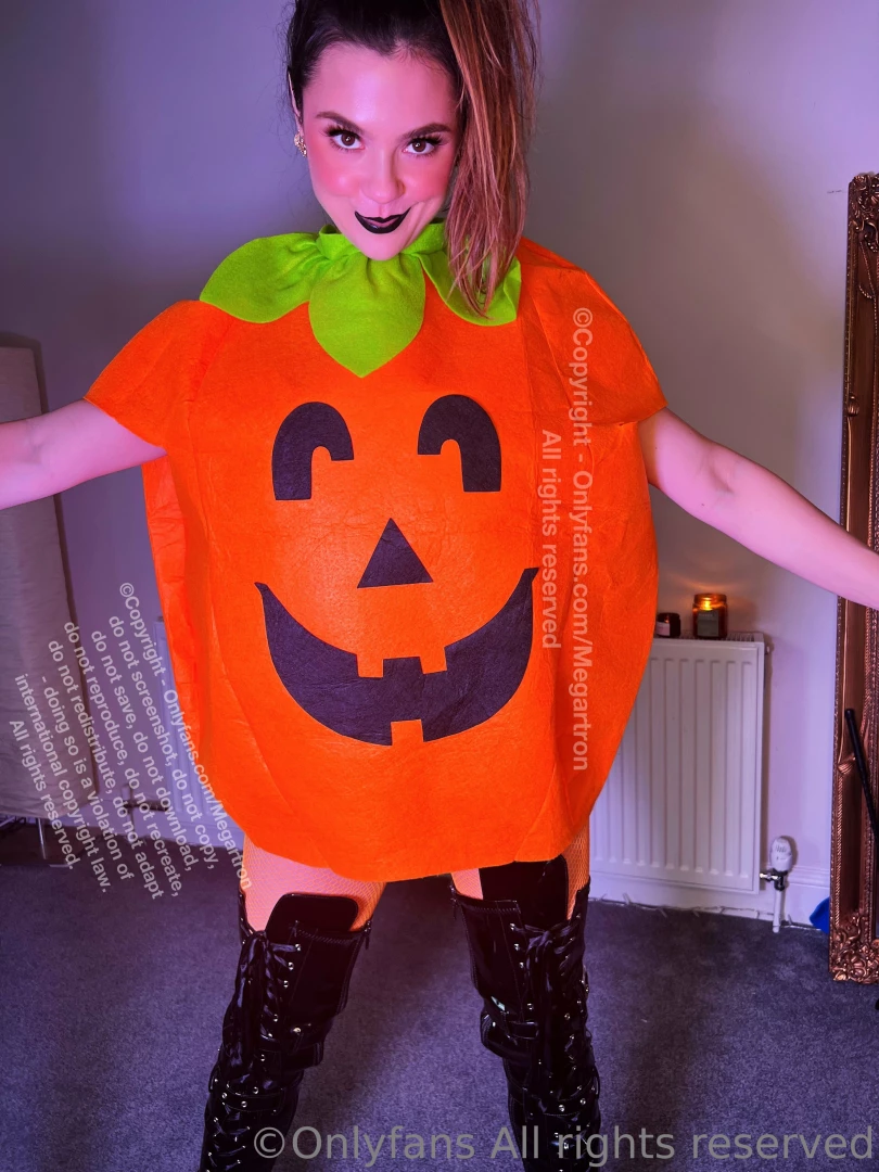 Happy halloween my dear did you catch all of the halloween vault part 8 