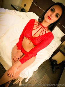 If you look closely you ll get some underboob