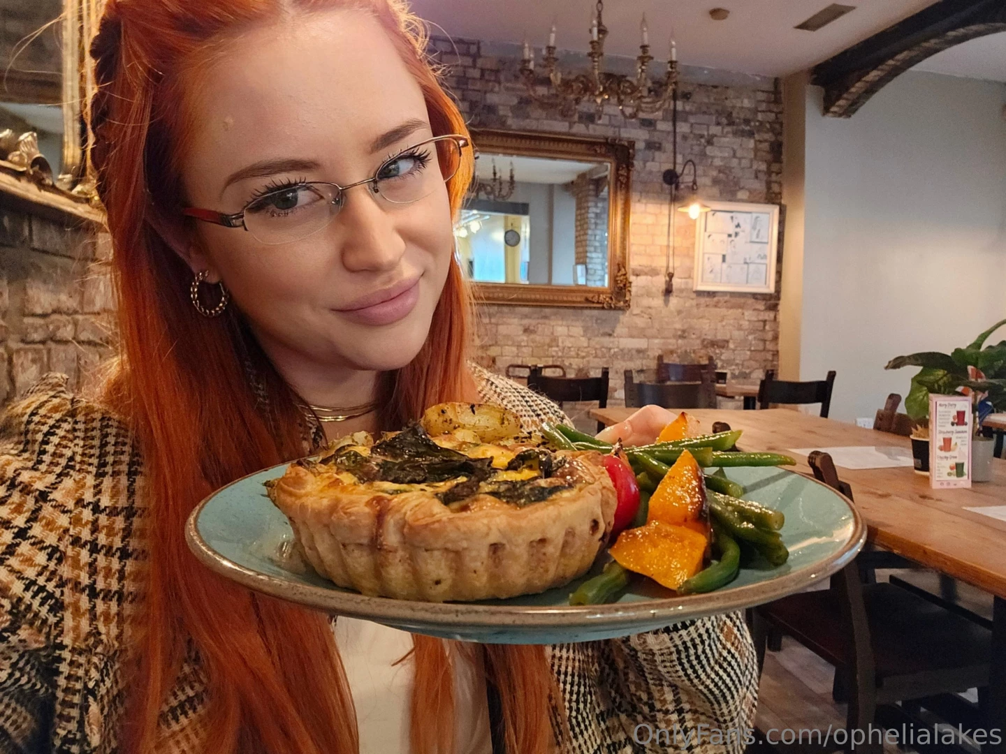 Starting the day with a slice of perfection this quiche is next level 