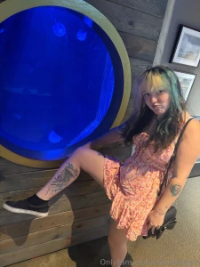 Some sfw pics from my trip hopefully yall enjoy these i like sharing part 9