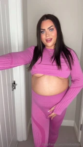 For an ad free page to see all of my content madixeliza