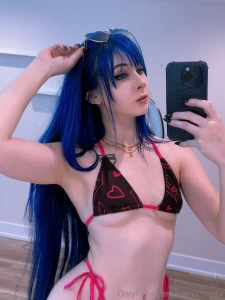 I should be a model oh wait