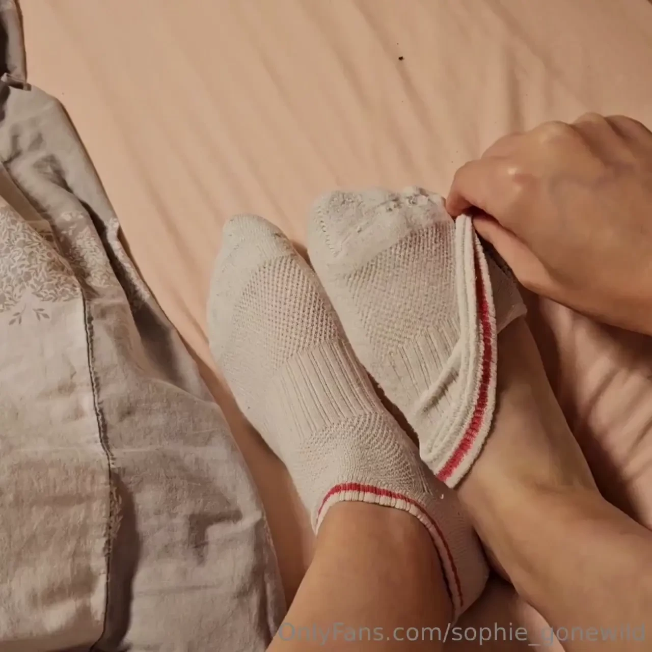 If i put them on your lap would you massage them for me 