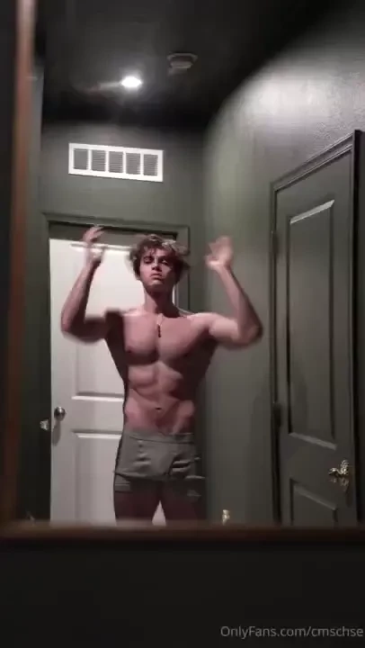 Flexing in my new hallway 
