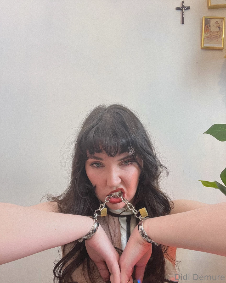 Gnawing at the bars of my enclosure part 1 