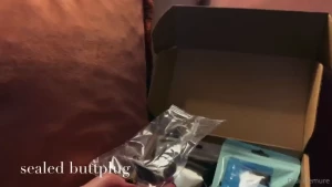 Pack a locktober box with me