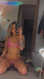 Check your messages for some new nudes baby