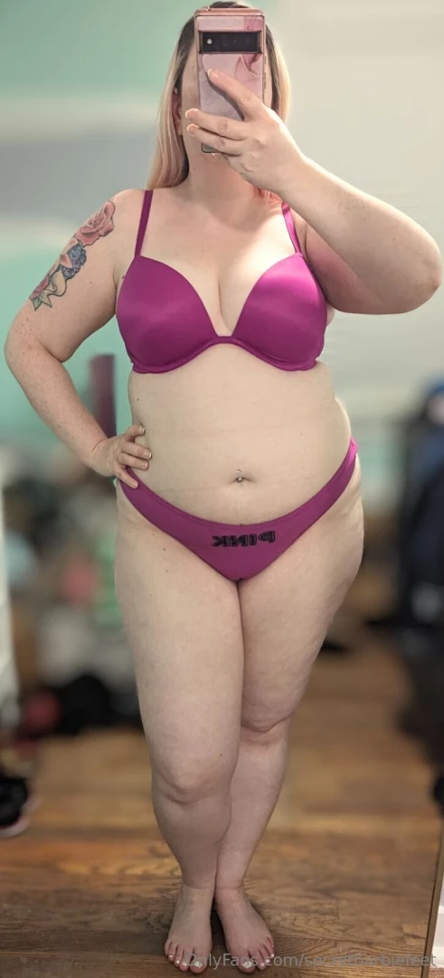 Let s get milf monday started 