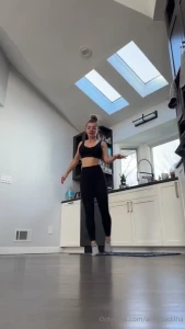 Anny4lovers i hope you have time to dance with me