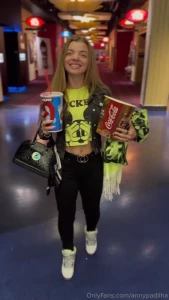 Anny4lovers movie night