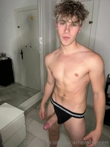If you ve got it flaunt it newcomer itscamerongreen an 18-year-old guy part 3