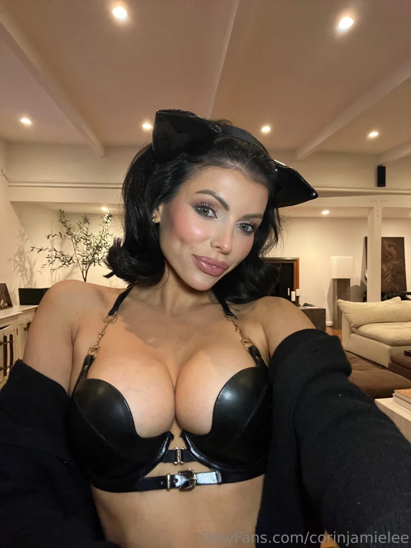 What a fun set come to my dms for moree 