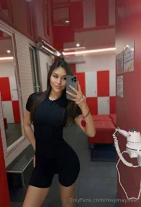 A cute but so hot babe niliaaa with a refined figure wants to have fun part 212