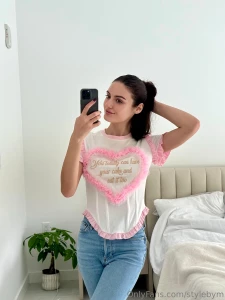 Flipped the photo so my shirt can give you a little thursday