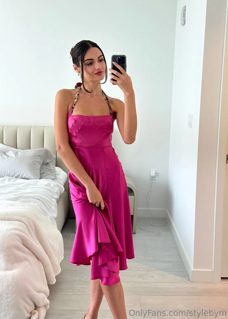 Pretty in pink part 2087 