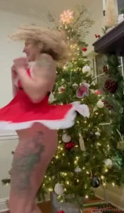 Spreading christmas cheer part 2