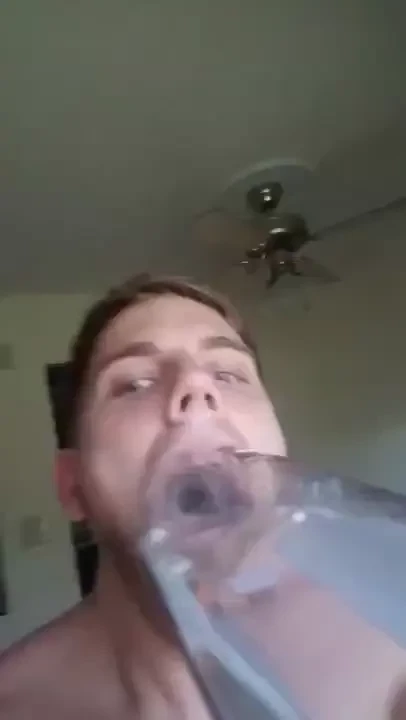 Interesting mouth stretching on a 10inch wide water bottle w tongue 