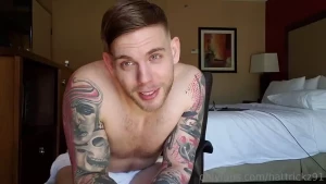 Content warning my ass is beat up lookin after taking two huge dicks
