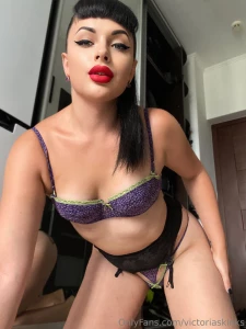 Want me show you how many kinks we can have in one session