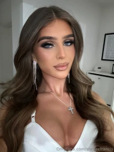 Glamour is my daily mood