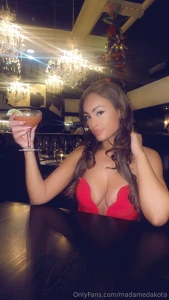 Meal with my alpha paid for by subs online tip for my attention