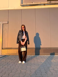 I m on business today hahaha went to the mall to see myself some