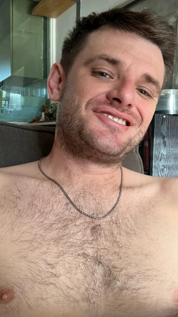 Thought i d drop a selfie 