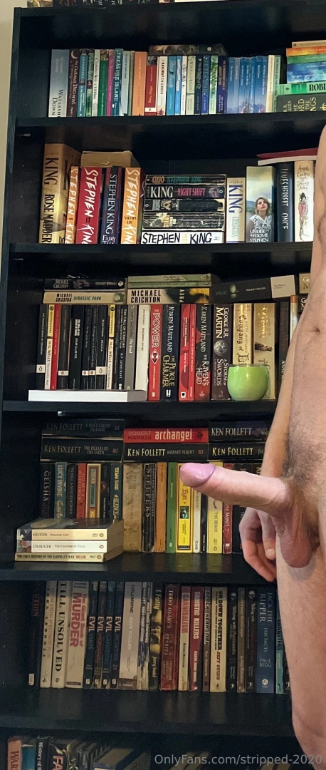 Who doesn t like a hard cock and a good book 