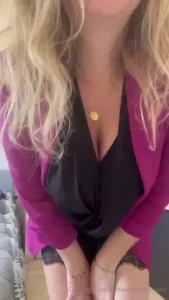 Une petite vid o pour entendre le son de ma voix et une 2eme vid o d