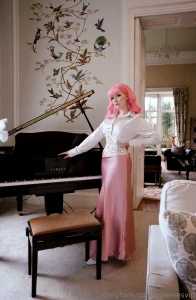 Y all get the first sneak peek of the castle content this is a photo i