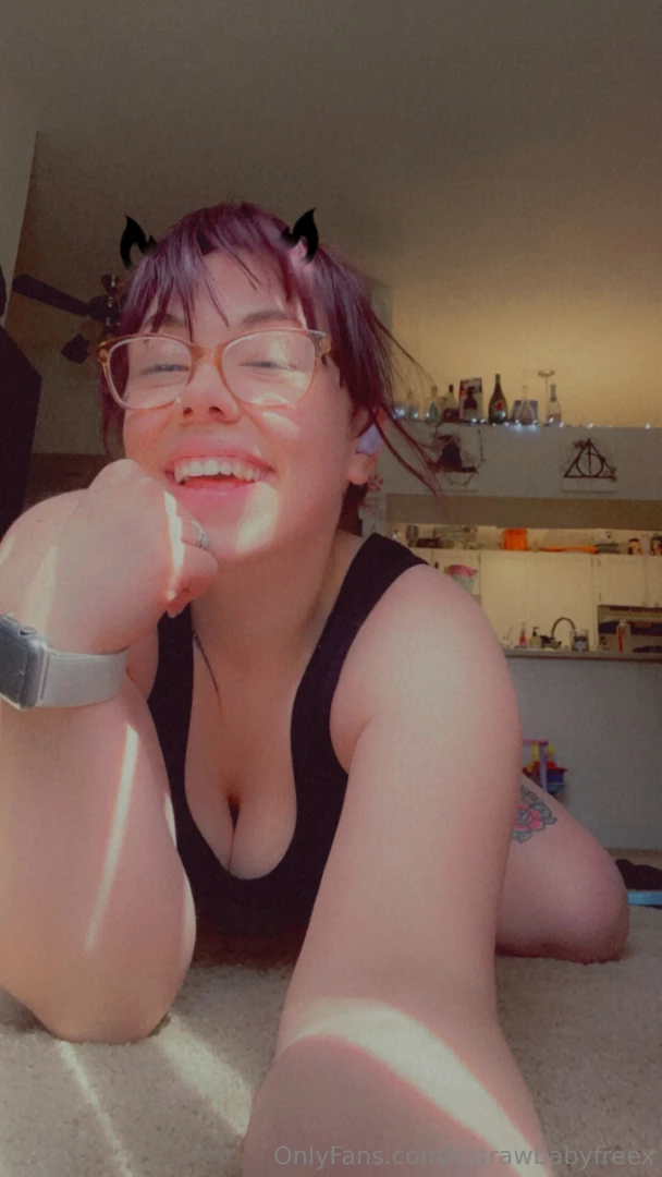 Full set on my paid account xstrawbabyx happy hump day part 1 