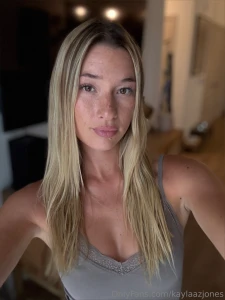 Serving face and stealing hearts