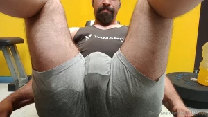 u275194706 - What better way to inaugurate the new gains than bulging at the gym 