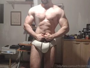 My biggest pants so far is doing well to hide it a bit