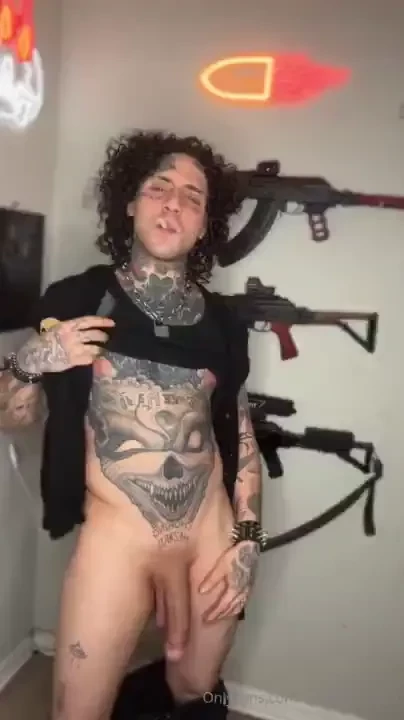 Lil nipple play 