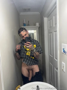 Bathroom nudes part 26