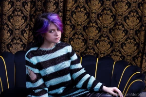 Heyyyyy ur gonna wanna check your dms soon