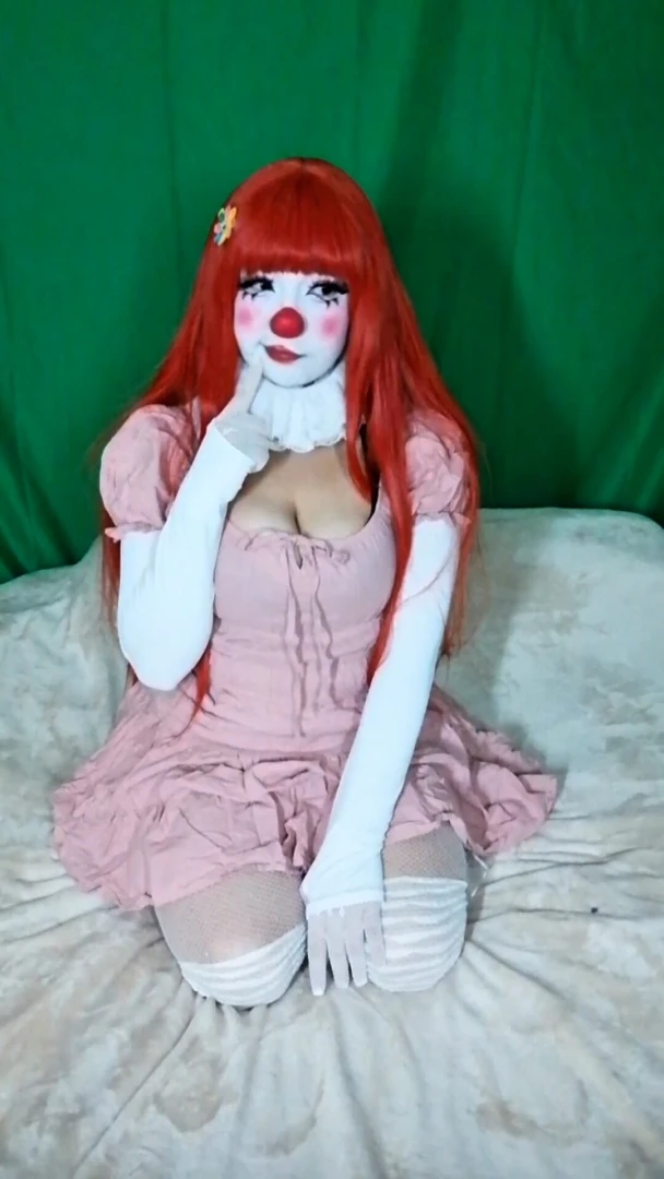 Boobee s trying her hand at manifestation this week think she can 