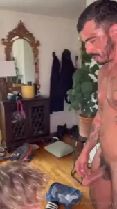 Some sexy sweaty fun with theinkedpig