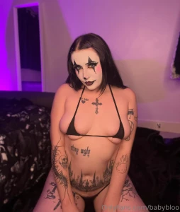 Who s ready for clown porn part 1