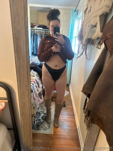 What i like to wear to the store with nothing but a plug underneath