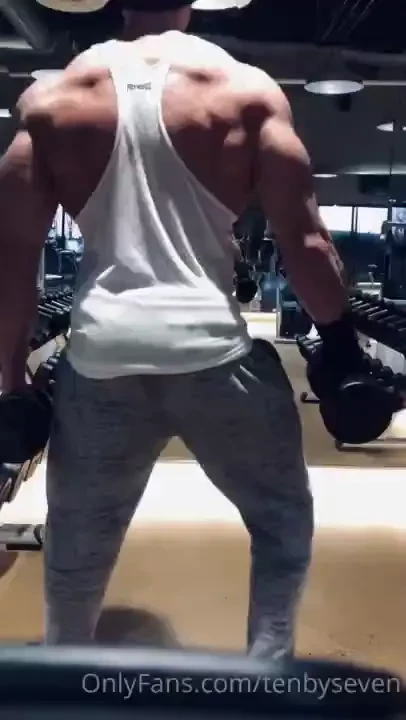 Watch me work out i ll need a massage after who can help me 