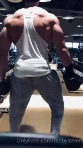 Watch me work out i ll need a massage after who can help me
