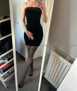 Dm me now to get the fun started sexting is my fave atm but i m up for