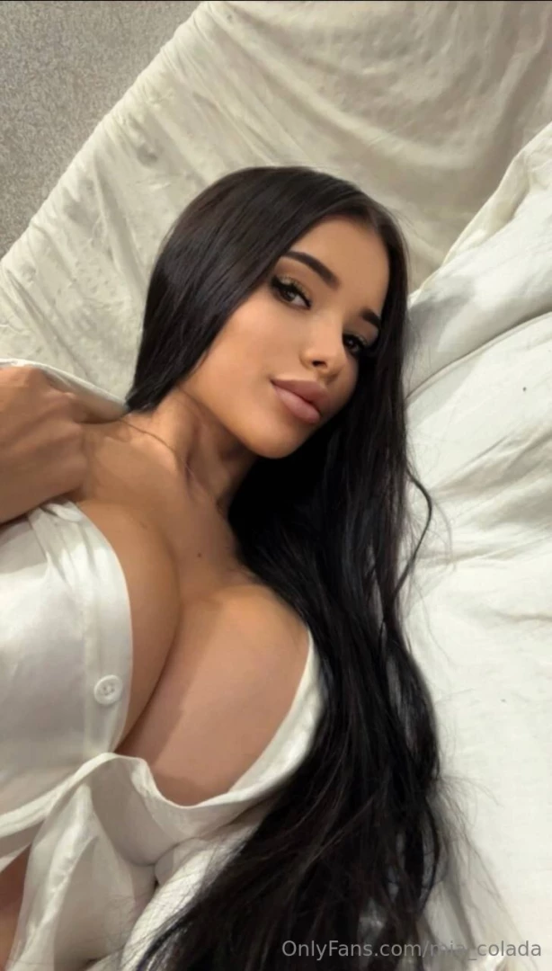 Let s pretend you re lying next to me 