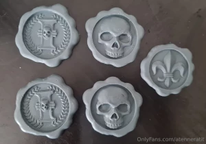 All my 40k fans i will be selling these purity seals for 12 a piece