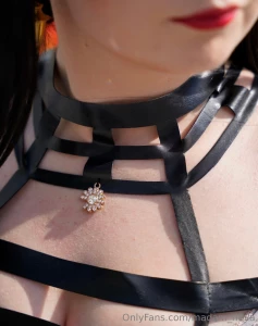 I have another hot cosplay coming