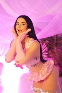 Cardio bunny polish barbie doll content creator check out my links