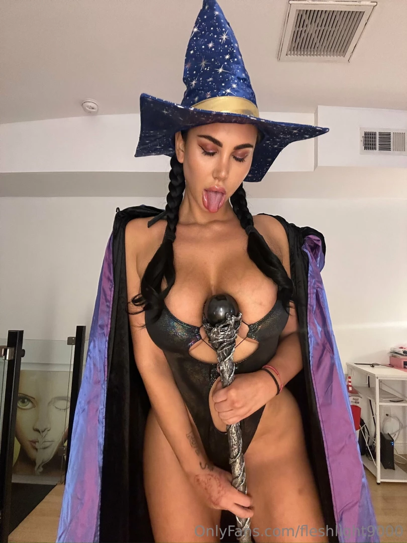 My horniness powers are growing 