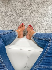 Bow down and kiss my feet